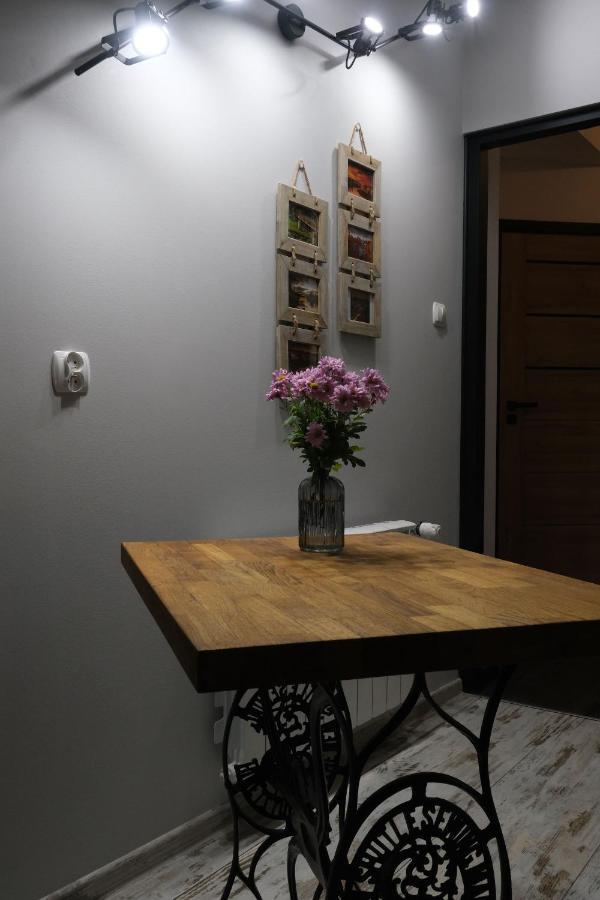 Loft Parkowa Apartment
